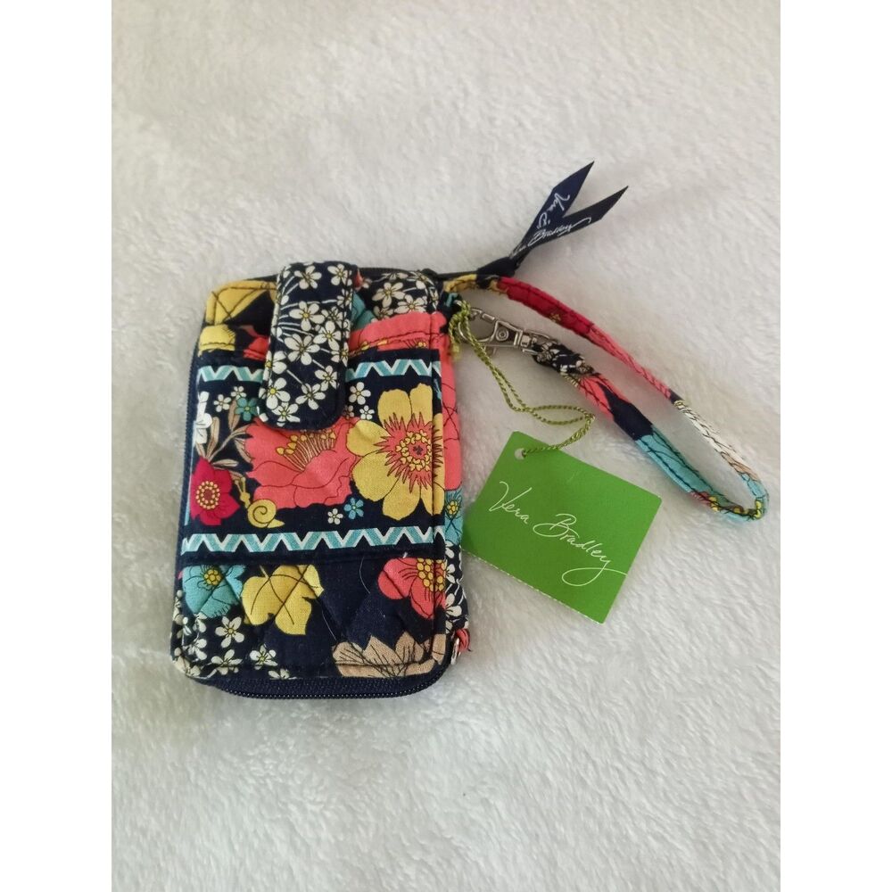 Vera Bradley Zip Phone Wristlet NWT Happy Snails Floral Carry It All Cards Cash